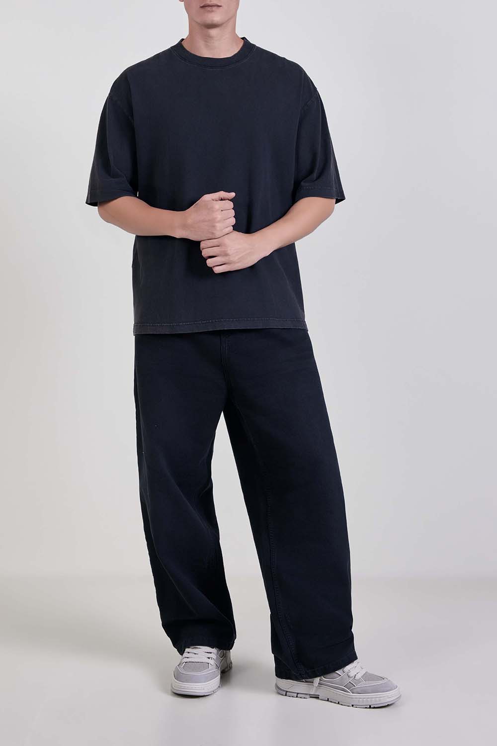 חולצת טי בגזרת אוברסייז